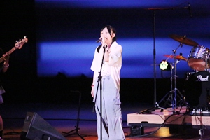 �s����ٔ��\